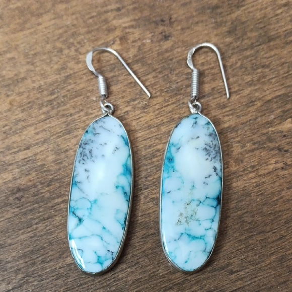 Hand Crafted Jewelry - Blue Dangle Earrings